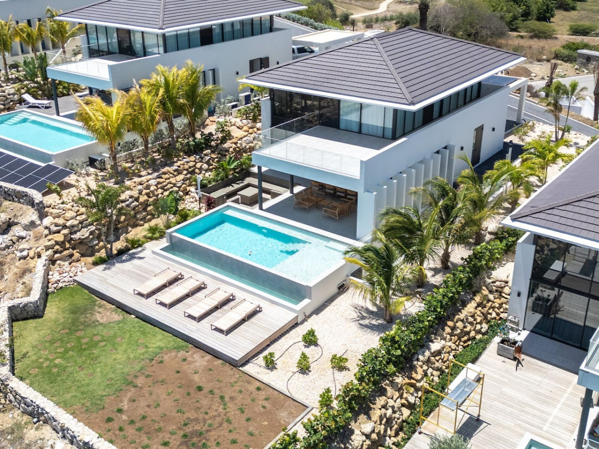 Your Private Clifftop Paradise with Phenomenal Sea Views