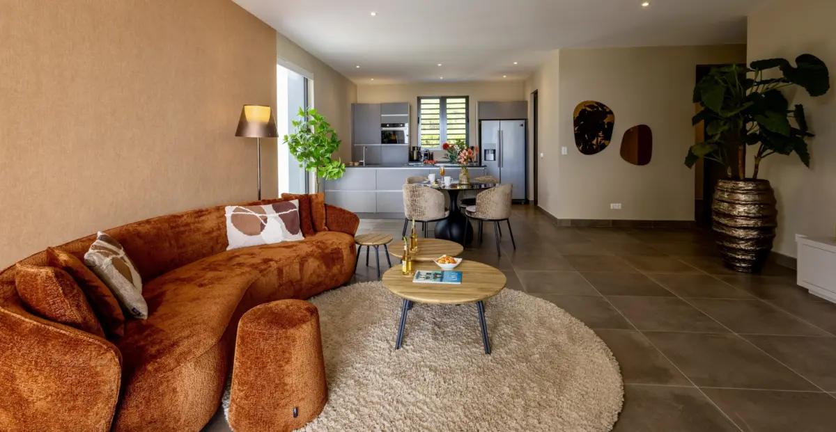 Holland House - Cape Marie 1401