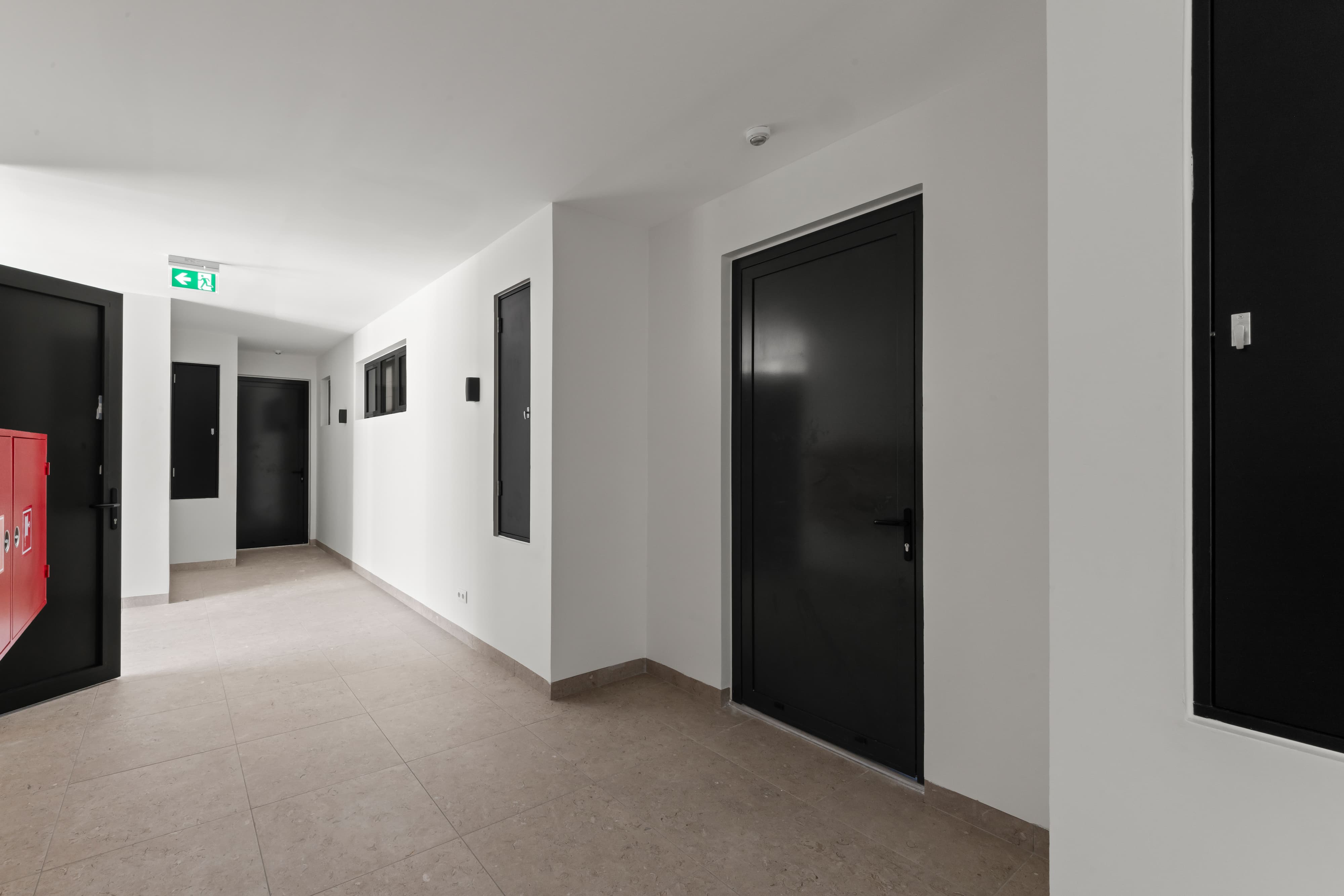 Holland House - Cape Marie C3