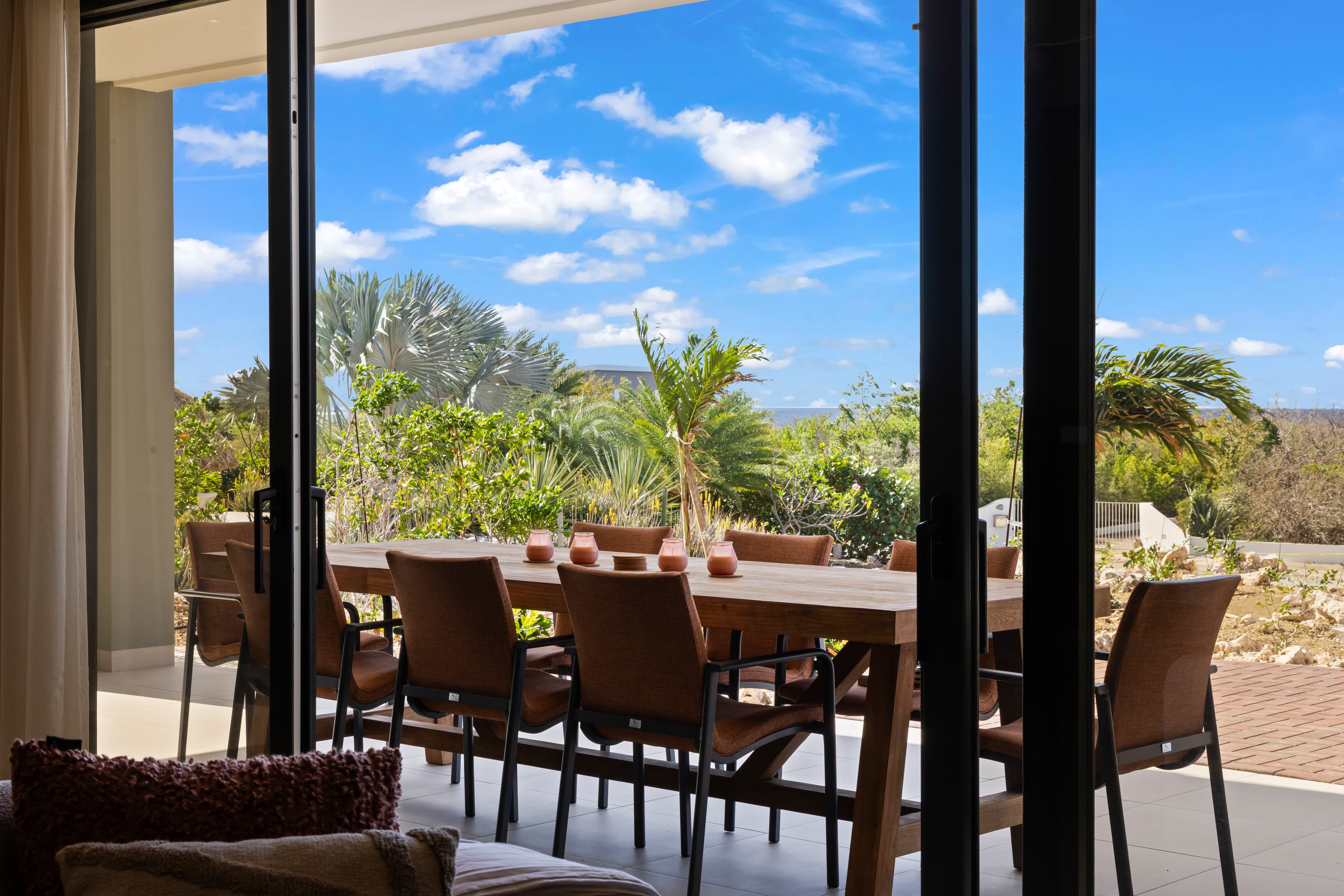 Holland House - Cape Marie C4